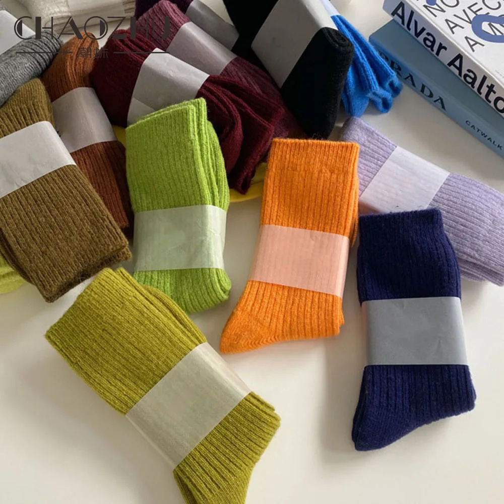CHAOZHU Thicken Warm Merino Wool Classic Solid Colors Rib Socks Women High Quality Loose Crew Fashion Japanese Korea Sock Winter 260917