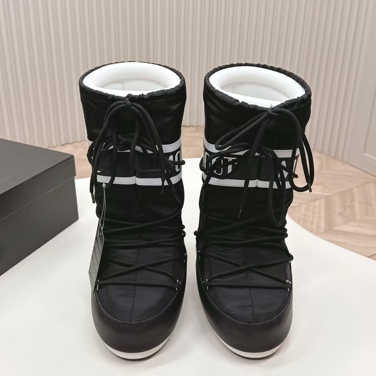 26 Zapatos de diseñador Nuevas botas para la nieve Botas lunares Zapatos de mujer Botas cortas de moda Botas altas Zapatos de moda Tallas Zapatos de