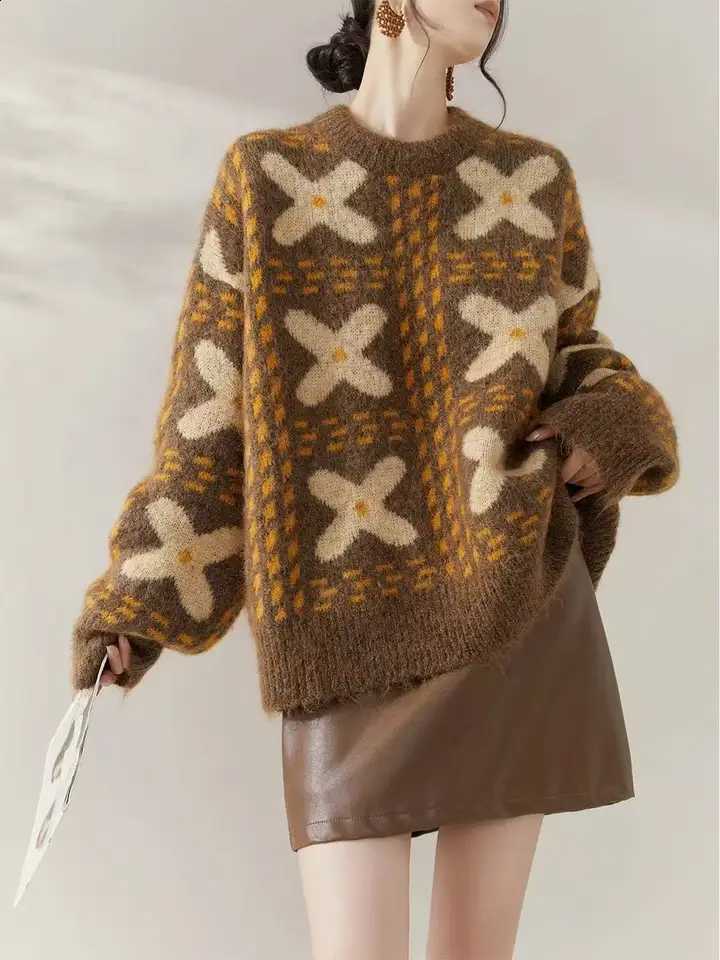 Winter Autumn Women's 2025 Retro Colorblock Jacquard Sweater Oversized Lazy Fit Round Neck Pullover Knit Top J260916