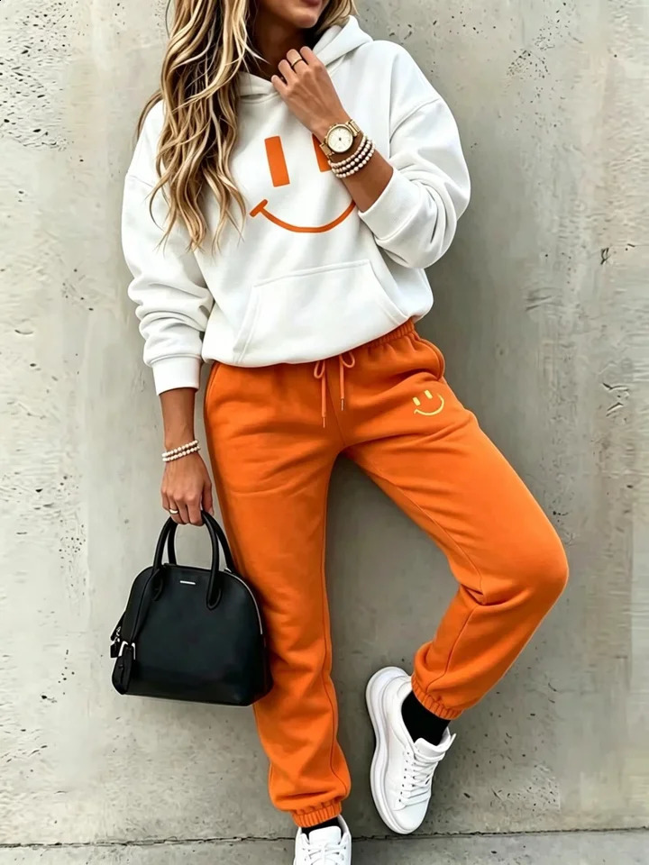 Women Smile Face Print 2 Piece Tracksuit Set Long Sleeve Hoodie Pullover Top Drawstring Jogger Pants Casual Loose Matching Loungewear Street Outfit