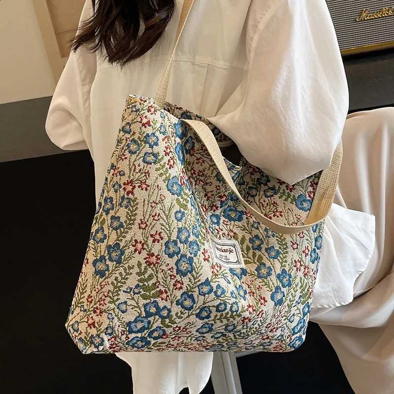 Ins Style Female Floral Canvas Bag Large Capacity Fashion Versatile Shoulder Handbag for Student School Daily Outing H260916