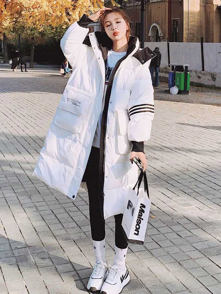 Trendy white duck down jacket for women in winter 2025 fashionable loose fitting sports knee length bread jacket H260917