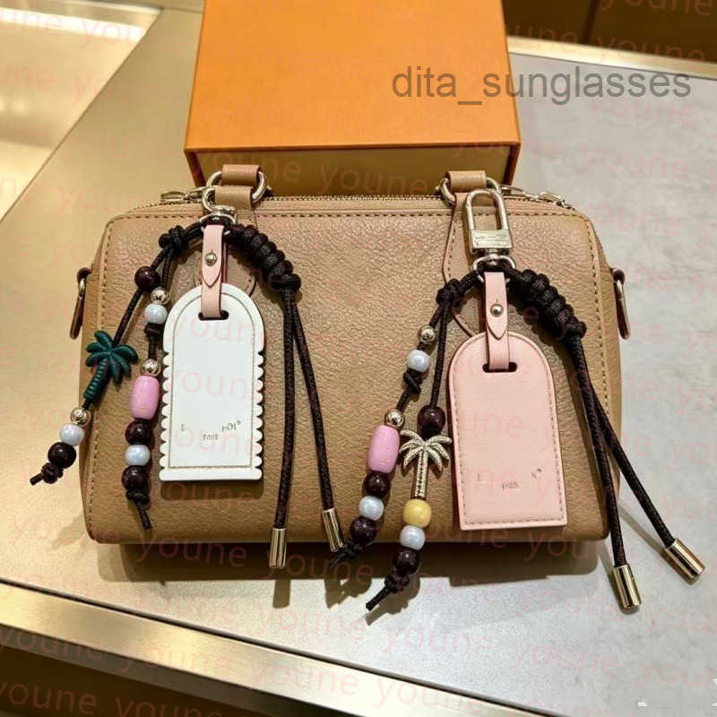 Designer Boho Palm Tree Beaded Bag Charm Hand Braided Rope Leather Luggage Tag Keychain Vintage Ethnic Bag Pendant Handbag Decoration Accessory