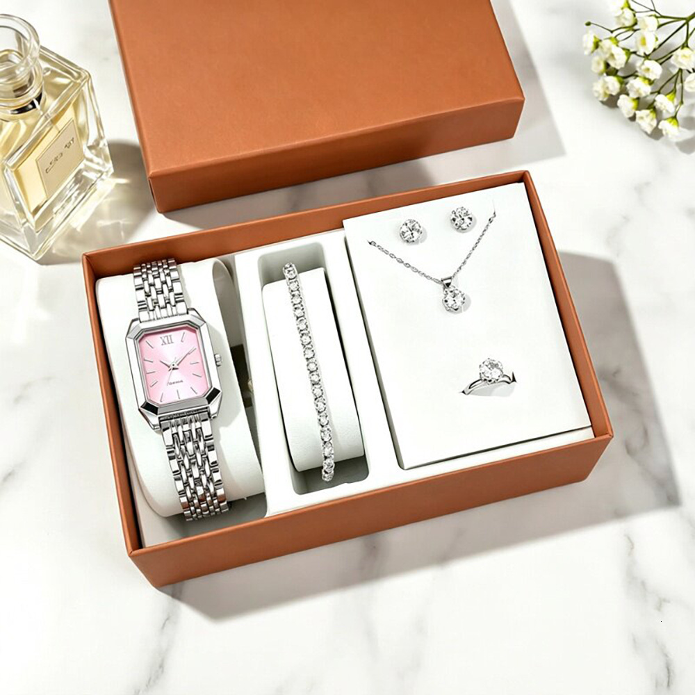 Womens Fashion Jewelry Designer Necklace Watch Set Jewelry Bracelet Exquisite French Luxury Clover Style Fashion High End Elegant Accessories Counte