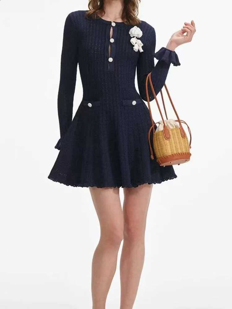New Early Autumn Fashion Navy Blue Hollow Hook Rib Knitted Short Dress Women Elegant Long-sleeved Mini Robe Ladies 2025 C260917