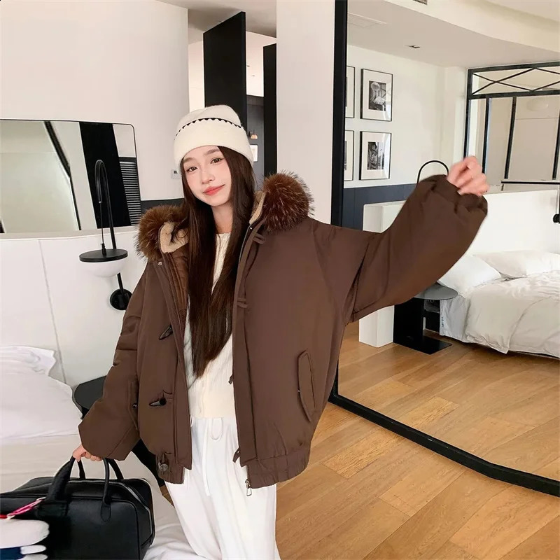 Warm Down jacket Ladies Pai Overcome Winter 2026 Cotton Padded Coat Women Parkas Horn Hooded Outcoat Big fur collar Overcoat 260916