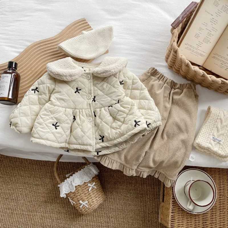 Kids Girls Parkas Winter Bellbell Turn Down Collar Fleece Baby Girls Coats Bow Printed Thicken Warm Toddler Infant Girls Jackets J260917