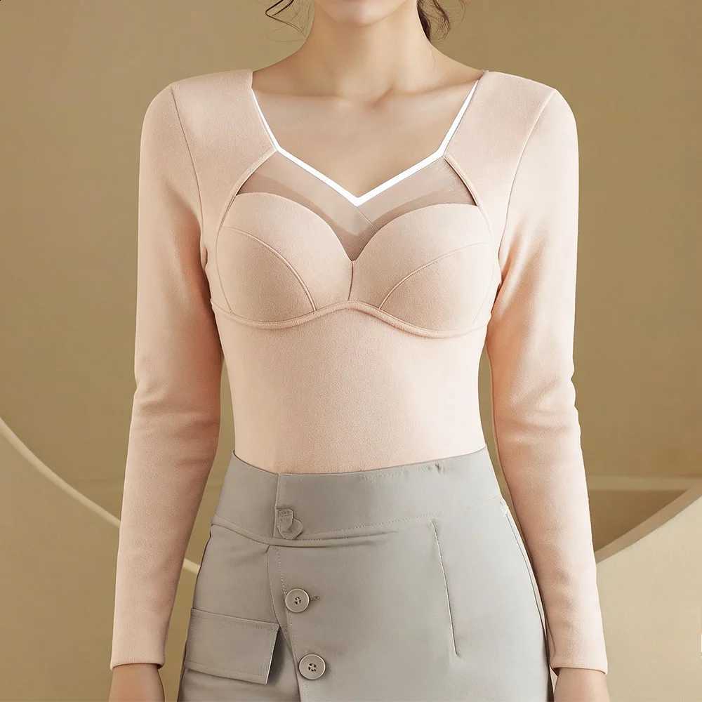 Womens Built-in Bra Long Sleeve Thermal Top Slim Fit Autumn Winter Women Warm Seamless Shapewear Plus Size Layering Undershirt H260916