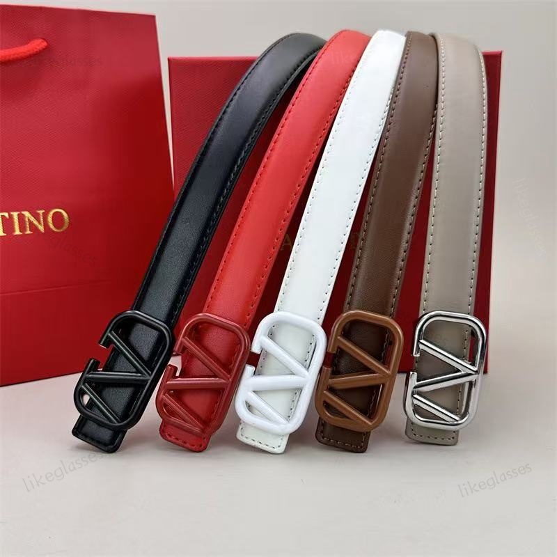Ladies' designer luxury belt with letter buckle leather material ranging from 95cm to 115cm available in high-quality and fashionable options