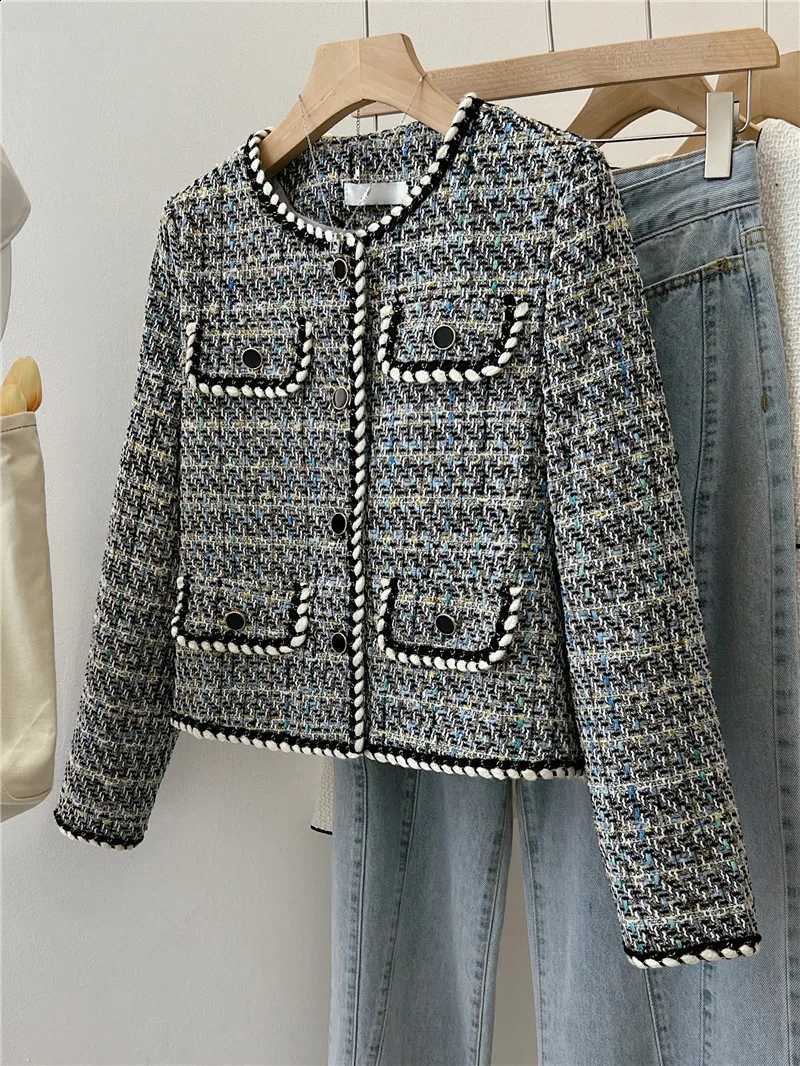 Spring Autumn Women's Jackets 2023 New Temperament Round Neck Plaid Coarse Wool Round Neck Plaid Blue Black Fragrant Coat C260917