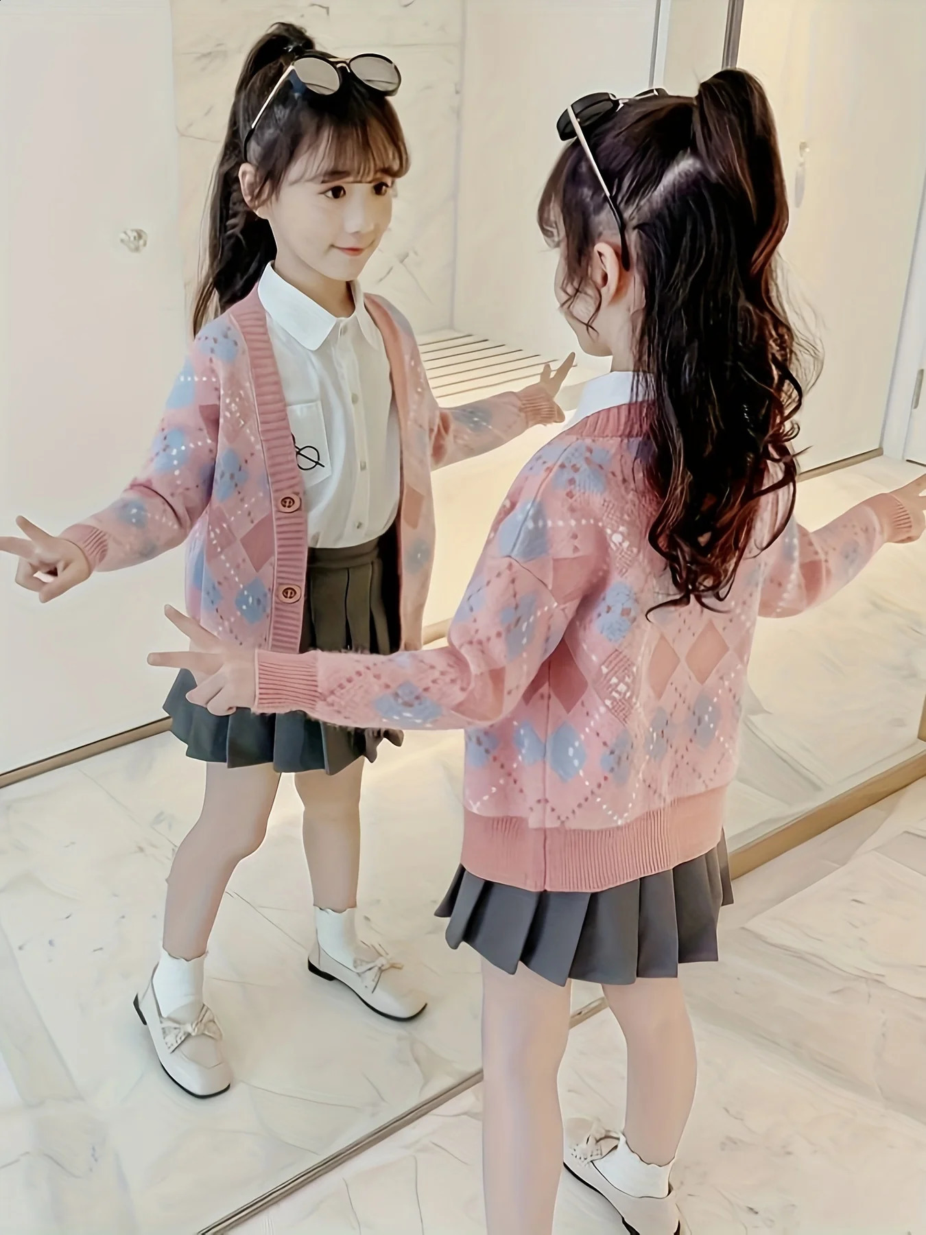 Spring and Autumn Children's Girls' Tops Stylish Knitted Sweaters for Girls Outerwear Cardigans for Older Girls 260916
