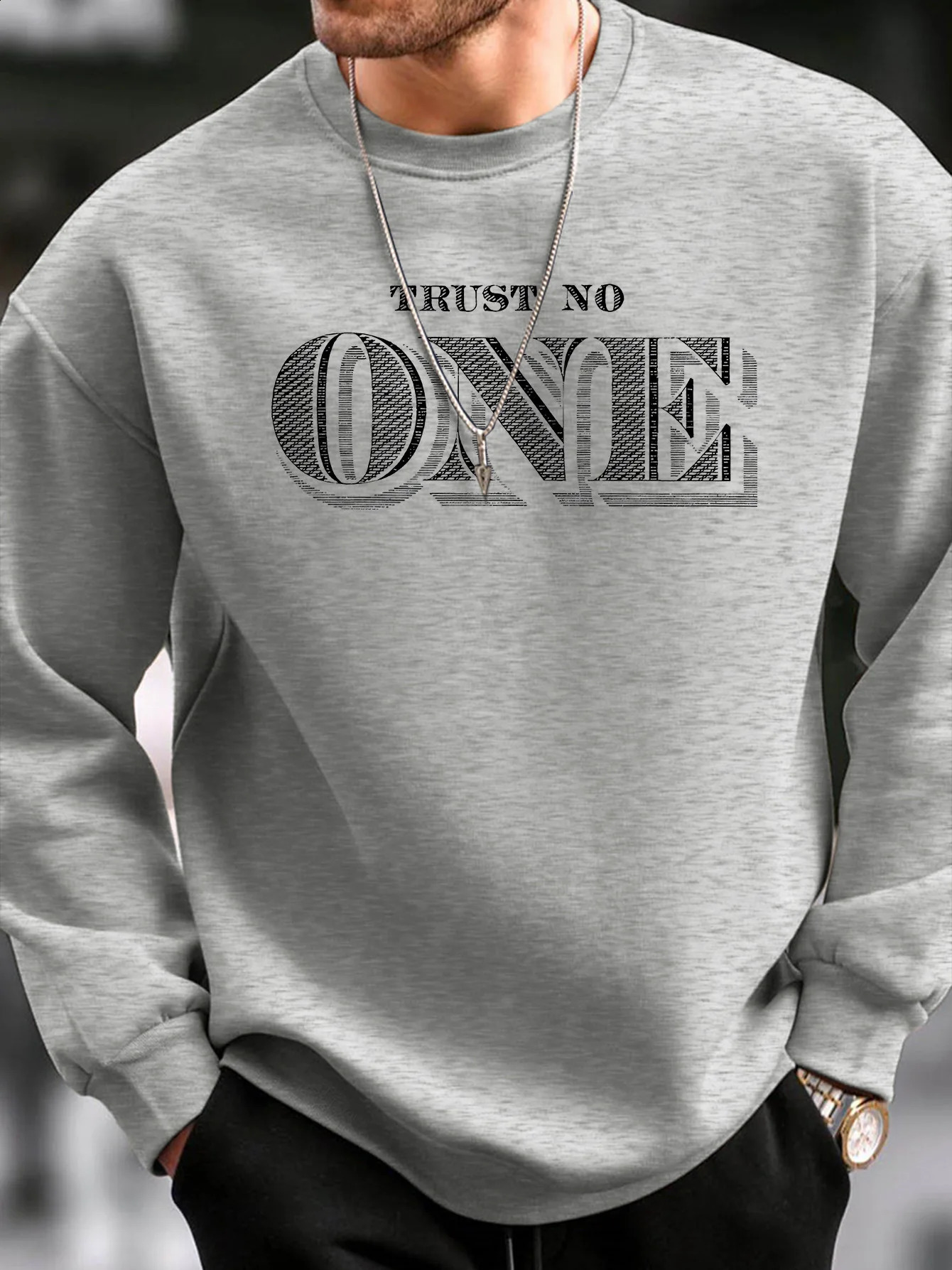 Men's autumn and winter fashionable casual loose fashion TRUST NO ONE print pullover long sleeved warm round neck sweatshirt 260916
