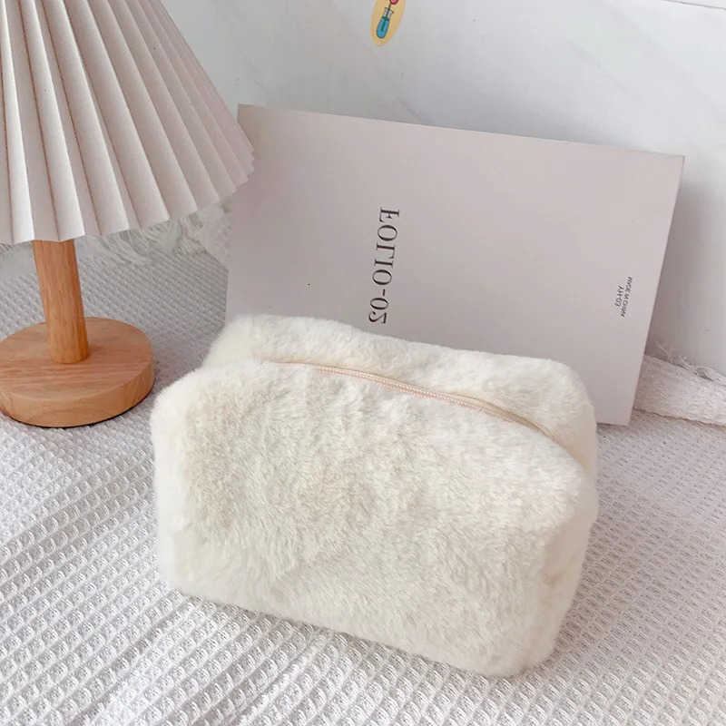 Makeup Bags Fur for Women Soft Travel Cosmetic Bag Organizer Case Young Lady Girls Make Up Case Necessaries 1 Pc Solid HandbagsT260917