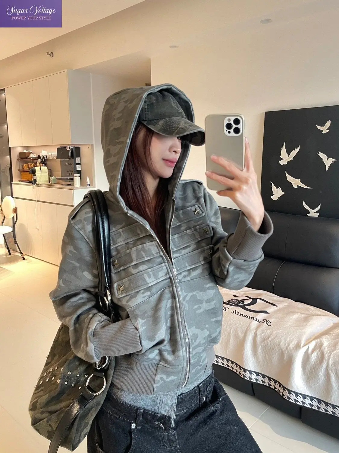 Y2K American Vintage Camouflage Hoodie Women Zip Up Loose Fit Straight Shoulder Cropped Sweatshirt Autumn Casual Streetwear 2026 260917
