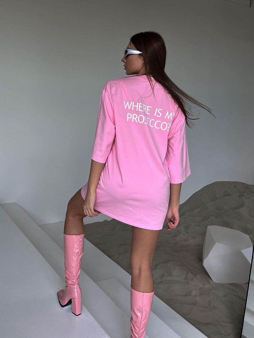 New foreign trade style: round-neck, pastel-colored, age-reducing, short-sleeved T-shirt letter print, featuring a relaxed, fashionable, loose, casu