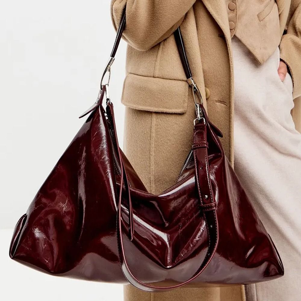 Women Fashion Oil Wax Leather Cross-body Messenger Versatile Large Capacity Shoulder Bags Luxury Design Casual Tote Bag