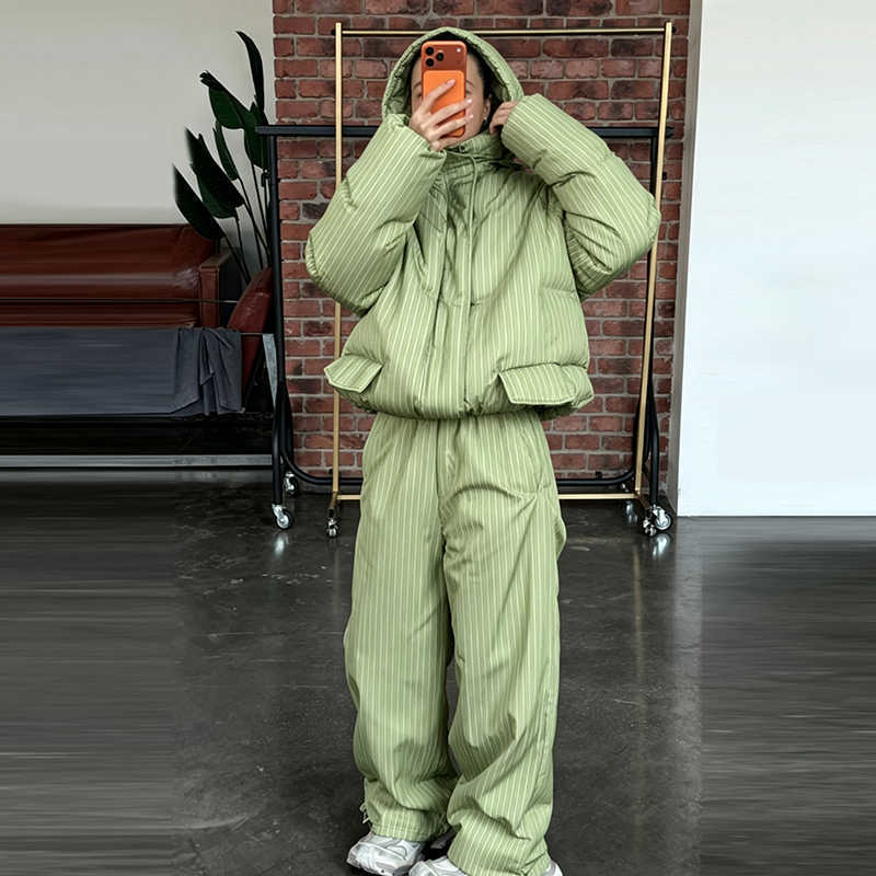 Down 2026 Women's Winter Warm Coat Matching Set Stripes Pockets Hooded Jacket Wide Leg Pants Two Piece Set Casual Lady Outfits H260917