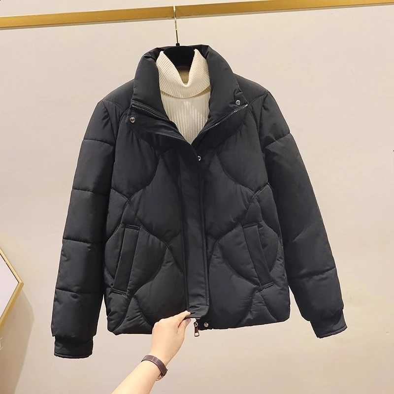 Women's 2025 New Korean Short Cotton-padded Clothes Female Loose Thick Down Cotton Jackets Ladies Winter Solid Color Coat N679 H260917