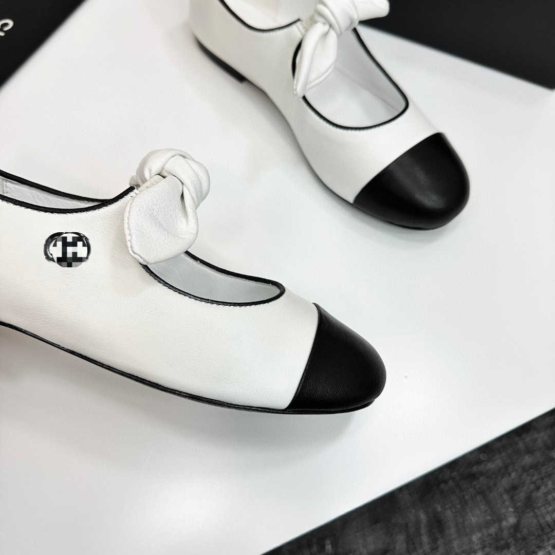 new collection, bow-tie Mary Janes, women's rabbit-ear genuine leather ballet flats