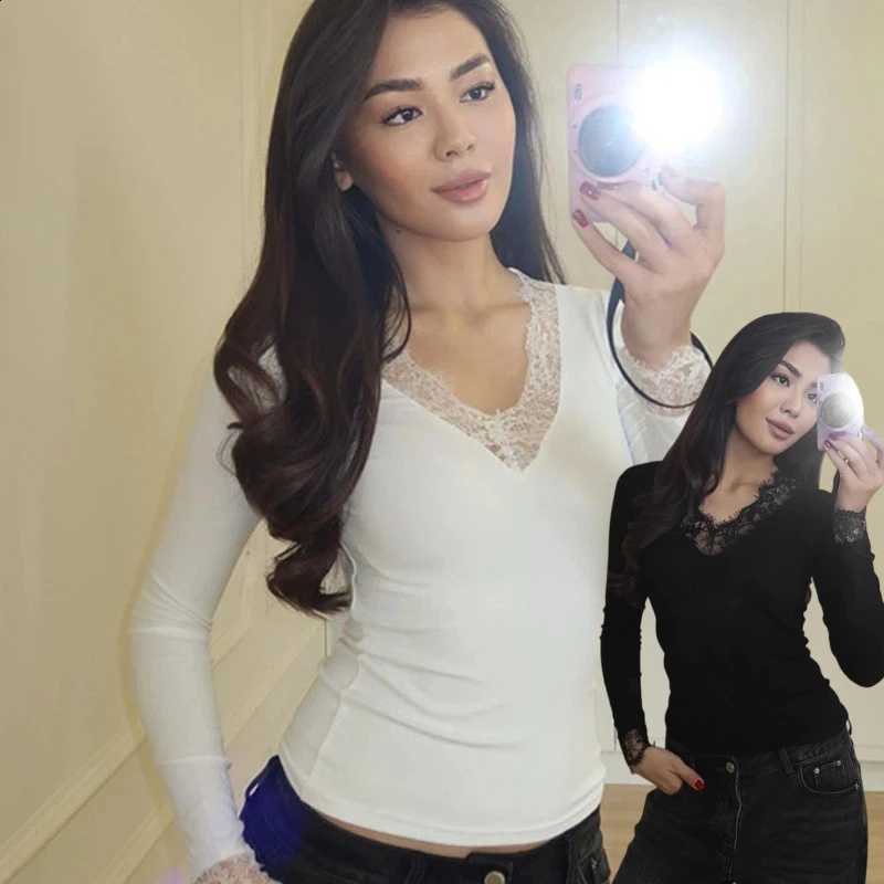 Women's V-neck Lace Splicing Top European American Style Autumn New Waist Exposed Umbilical Fashionable Casual Wear New 2026 H260916
