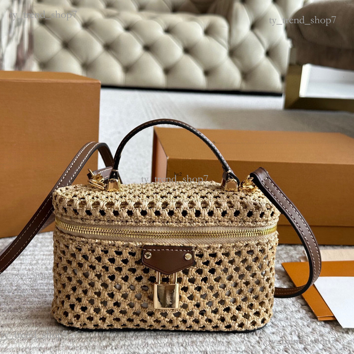high quality New Arrivals luxury raffia bag flight mode Designer beach side trunk shoulder tote large soft leather travel Bag womens fashion crossbo