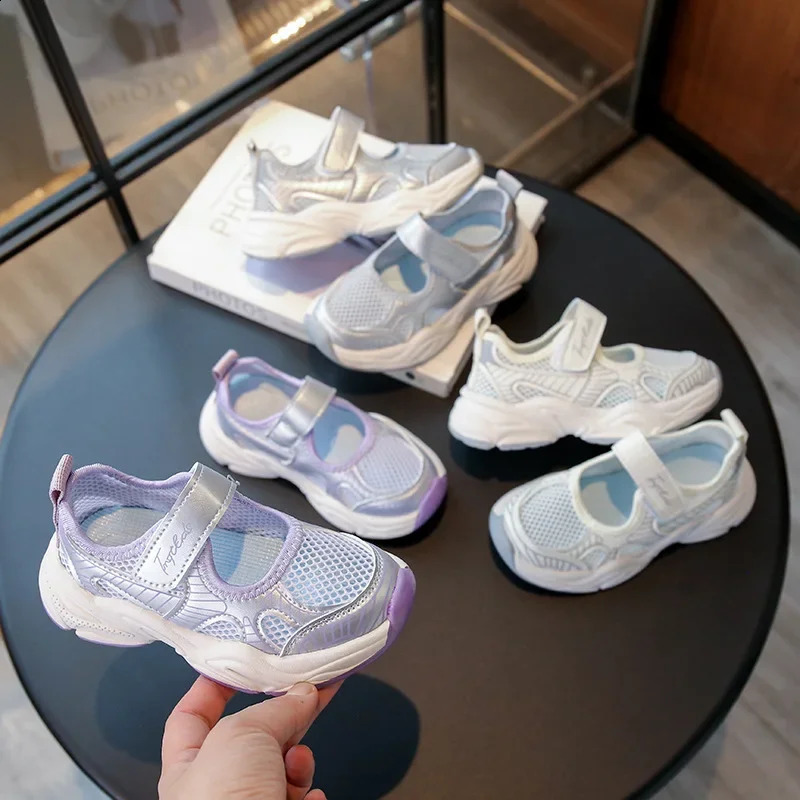Kids Sneakers Mesh Breathable Girls Sports Shoes Hook loop Versatile Children Casual Shoes Summer Running Trendy 260915