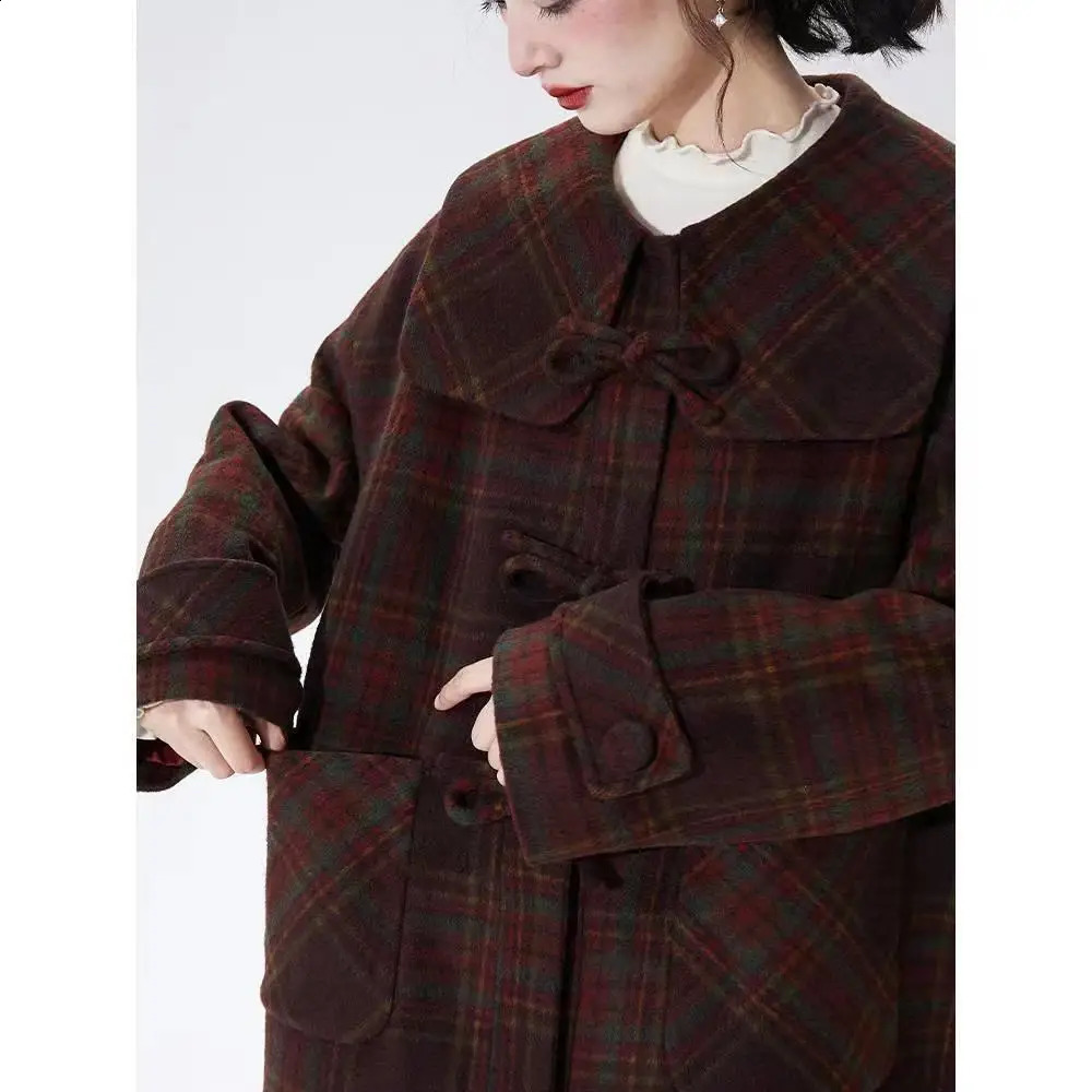 Fashionable Temperament Plaid Navy Collar Woolen Coat For Women In Winter Cotton Clip Butterfly Bow Medium Long 260917