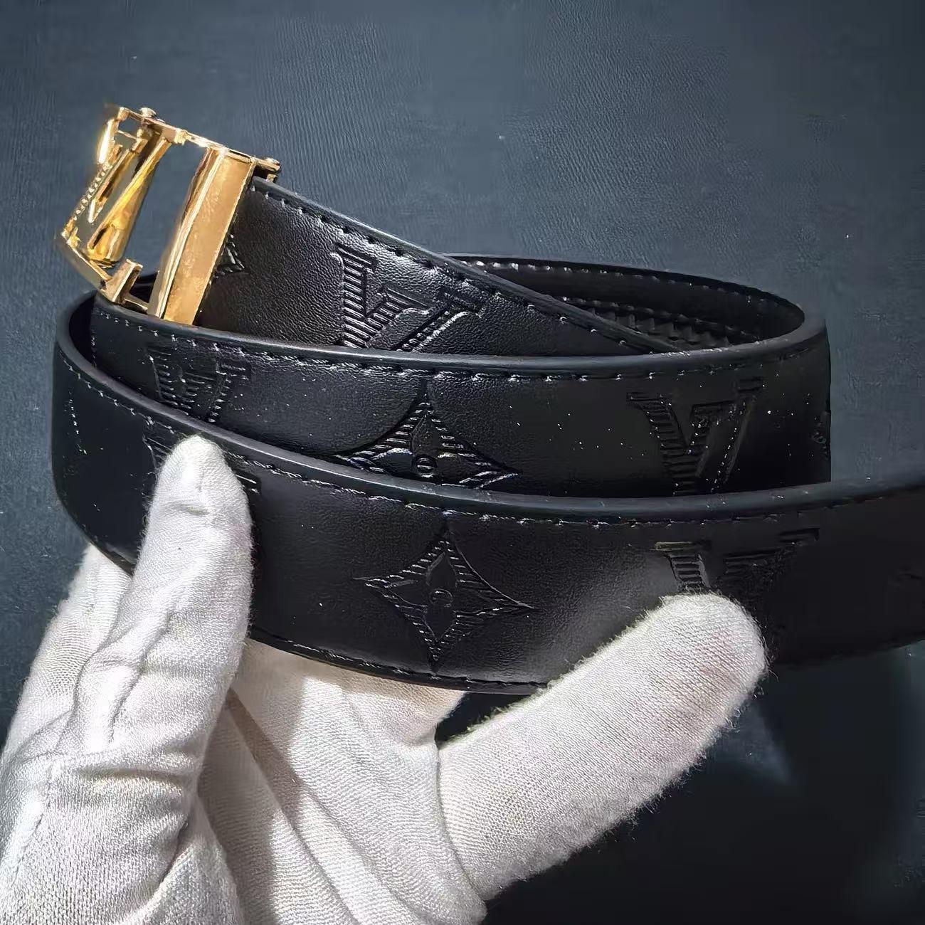 Trendy new men's full-slot PU automatic belt with graffiti, casual fashion letter design, versatile for jeans