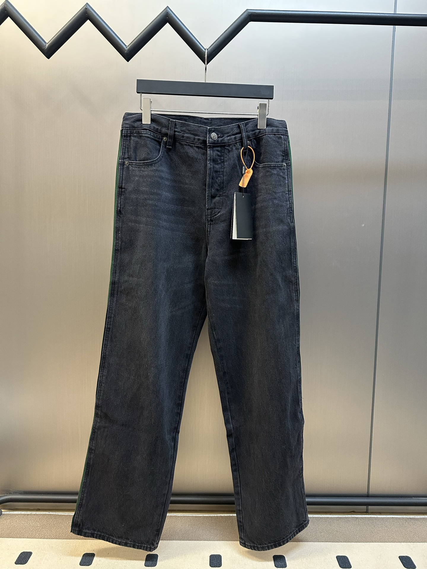 Men's Plus Size Pants Unwashed Selvedge Mens Raw Denim Jeans High Quality Indigo Small Quantity Wholesale Price Japanese Style Cotton Japan RED