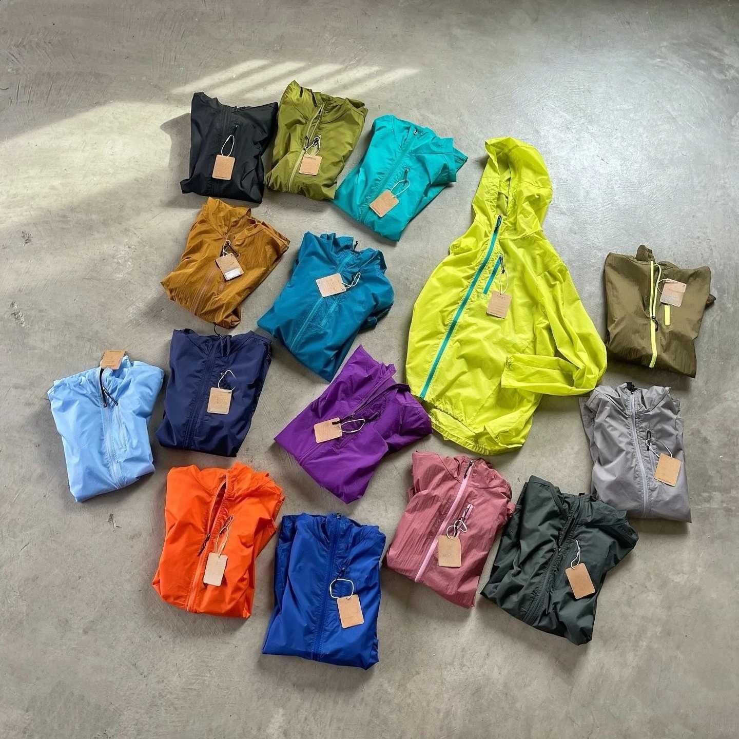 No Mountain Outwear Climbing Trench Outdoor Hip Hop Waterproof Lightweight Hooded Sunscreen Clothing Jackets for Men Coats C260917