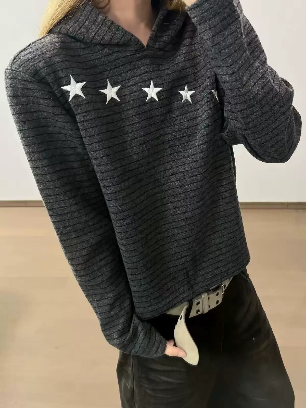 Early autumn short hooded sweatshirt, star embroidered striped textured hoodie, retro street style pullover for women 96