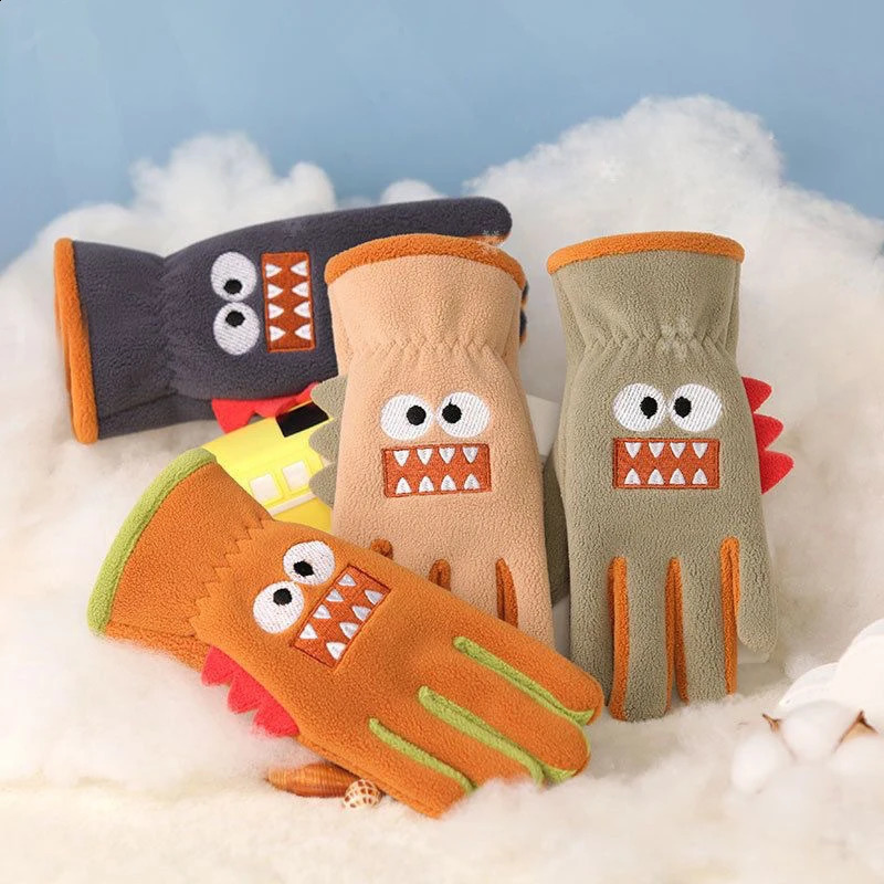 Winter Kids Plush Gloves Outdoor Riding Ski Glove Waterproof Anti-Cold Children Five Finger Mittens 6-12 Year Baby Hand Warmer 260915