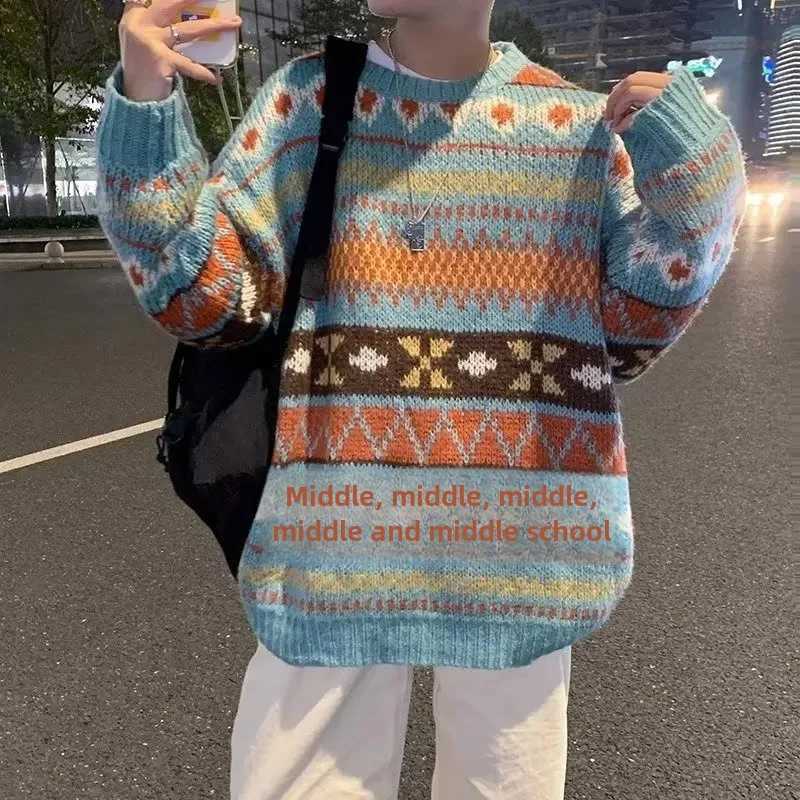 Men's Sweater Japanese Trendy Vintage Ethnic Striped Loose-Fit Knitted Top Casual Crew Neck Idle Style Couple Model SweaterW260915