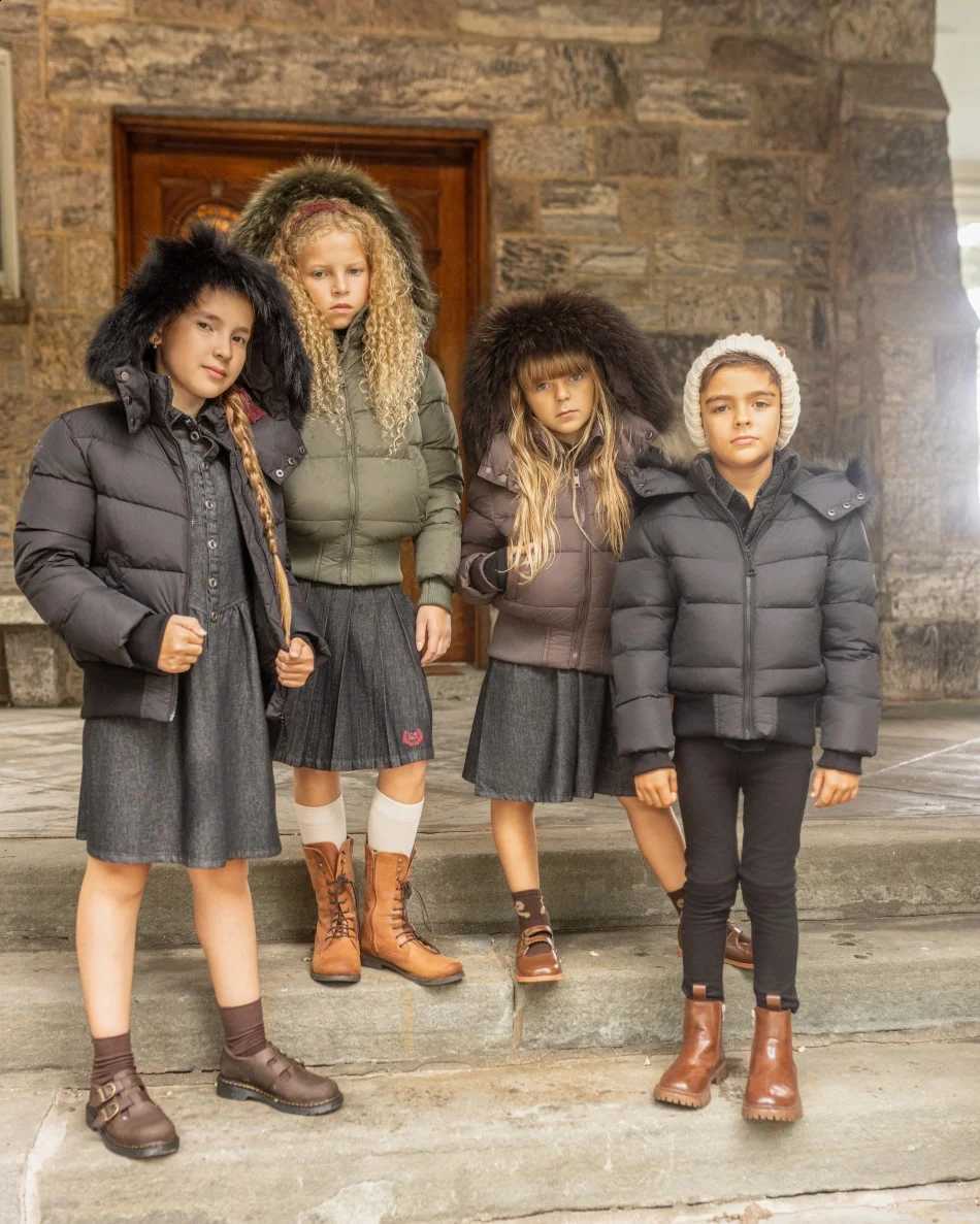 down AP Winter 2026 AW coat for kids High-quty white duck down coats waterproof fabric children outwear J260917