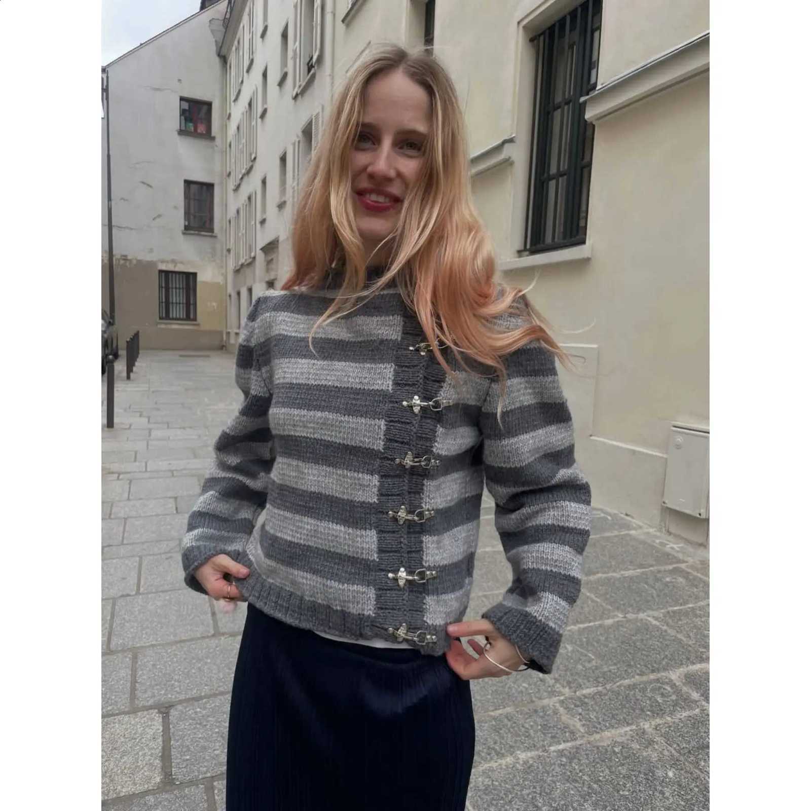 European and American 2026 new autumn and winter button cardigan sweater warm casual and slimming women's knitted sweater emo J260916