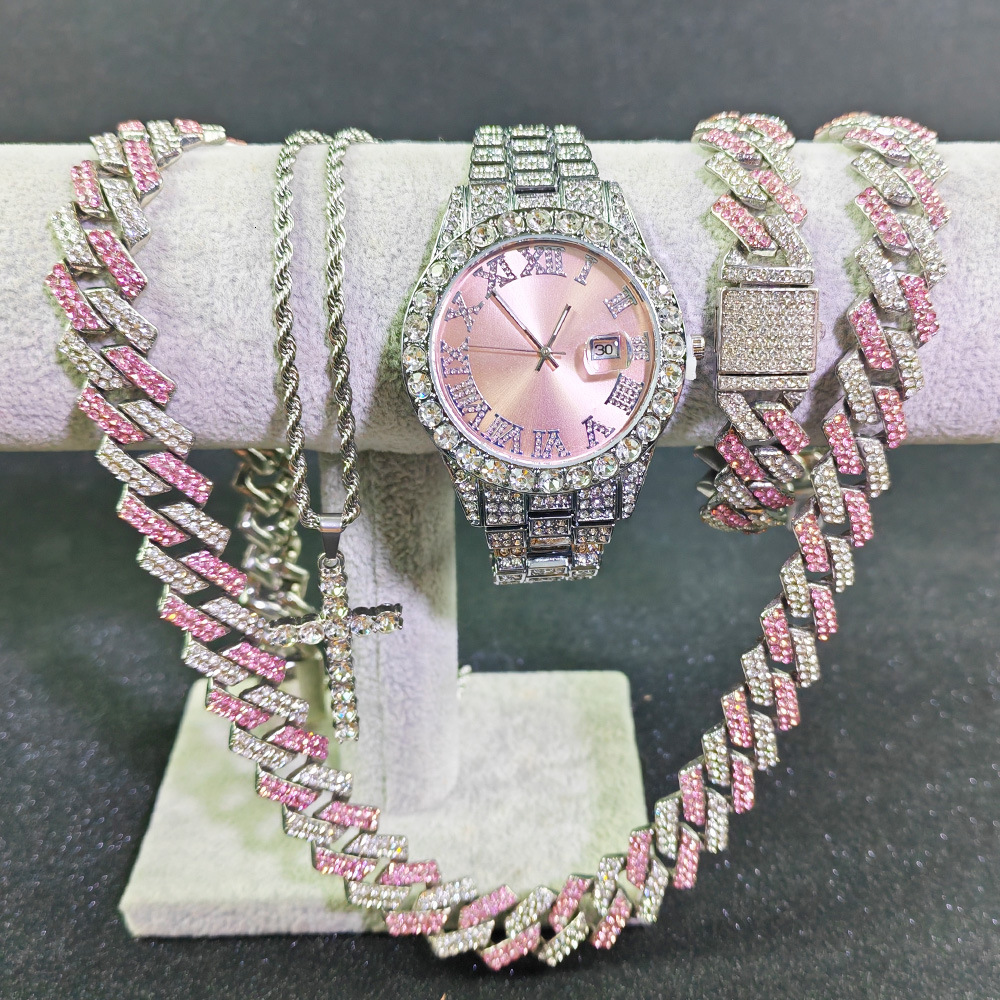 Womens Jewelry Designer High-end Luxury Necklace Cross Diamond Cuban Chain Bracelet Fashionable Elegant Exquisite Craftsmanship Versatile Accessorie