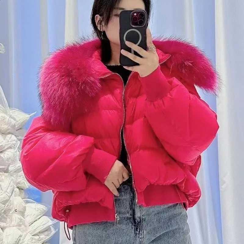 Warm Fur Collar Short Casual Down Jacket Women's Design Sense Niche 2025 Winter New Version Good-looking High Street Trend Coat H2609171