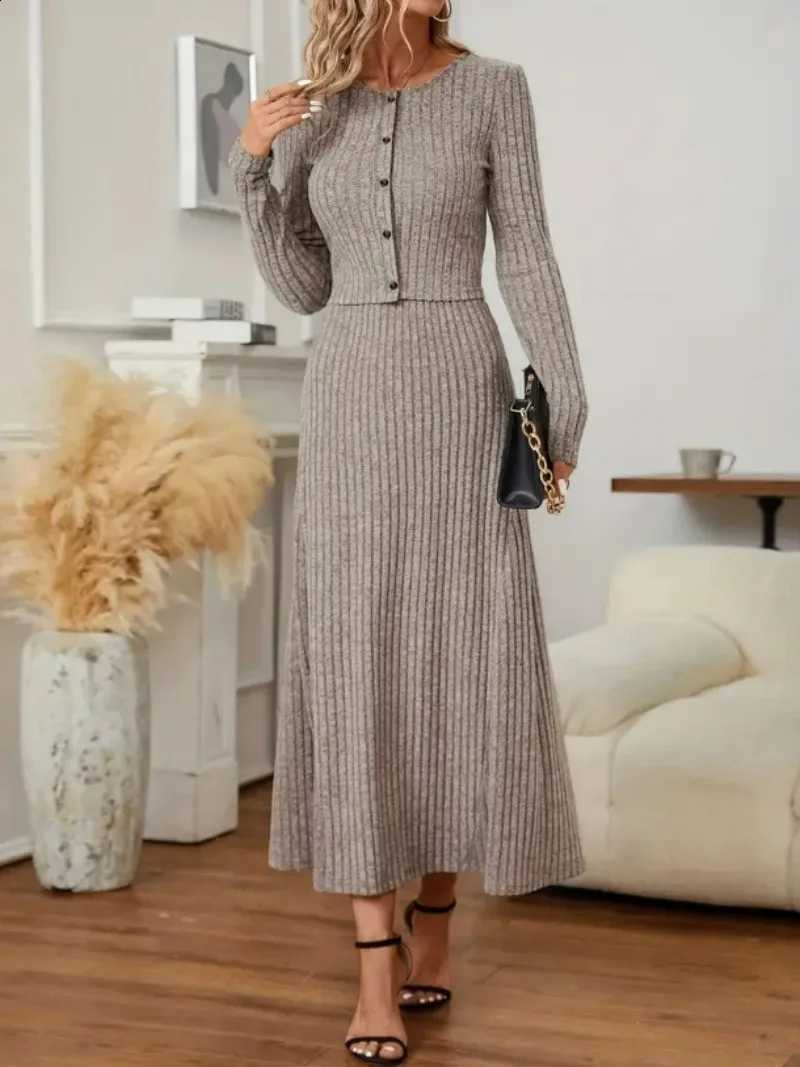 Set Elegant Women's Woolen Dress Autumn and Winter Half Length Skirt and Cardigan Set 2-Piece Set Knitted Matching SetW260915