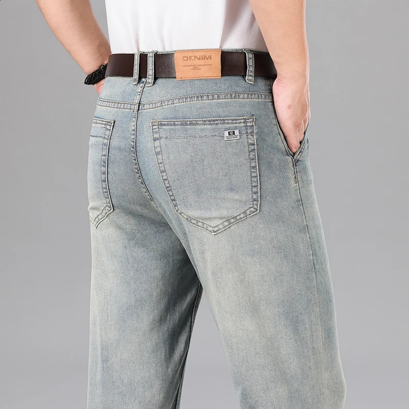 2026 Summer Mens Straight Leg Loose Lightweight Denim Jeans Classic Badge Business Casual Stretch Thin Retro Pants 260915