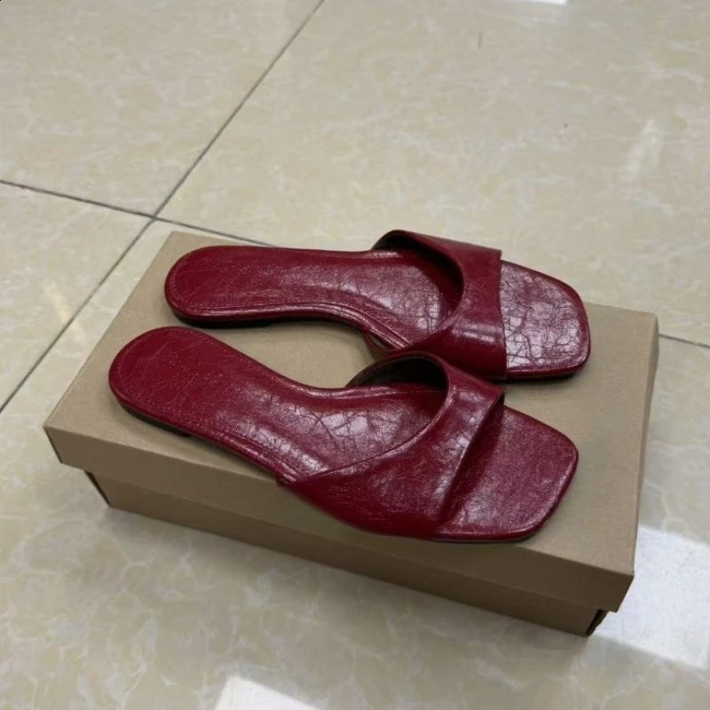 Women Square Toe Flat Slide Sandals PU Leather Slip On Soft Comfy Anti Slip Minimalist Summer Beach Casual Slippers Burgundy 260916