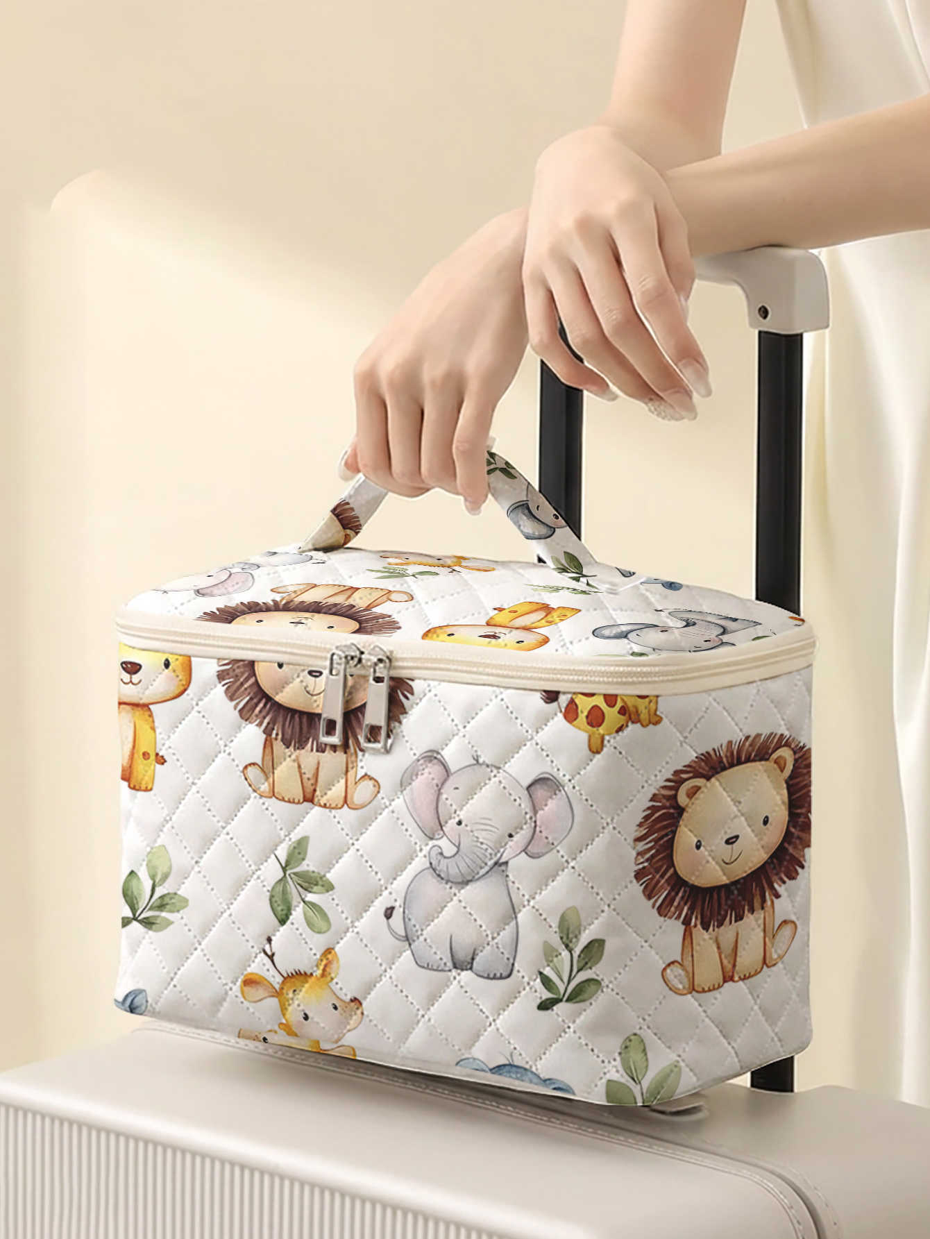 travel 1pc Portable cosmetics with animal patterns large capacity travel storage bag cute and stylish makeup bagT260917