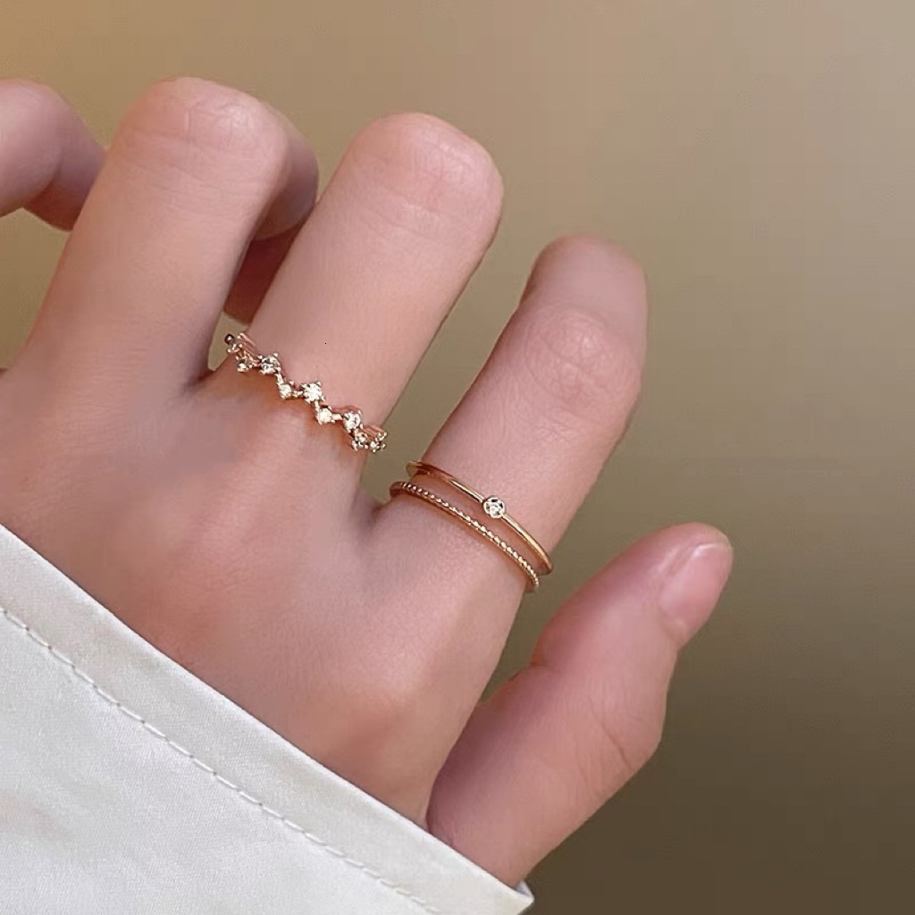 Zircon double-layer, fully diamond-studded ring for women, niche, high-end, lightweight luxury piece, plated with 18k rose gold, featuring an open d
