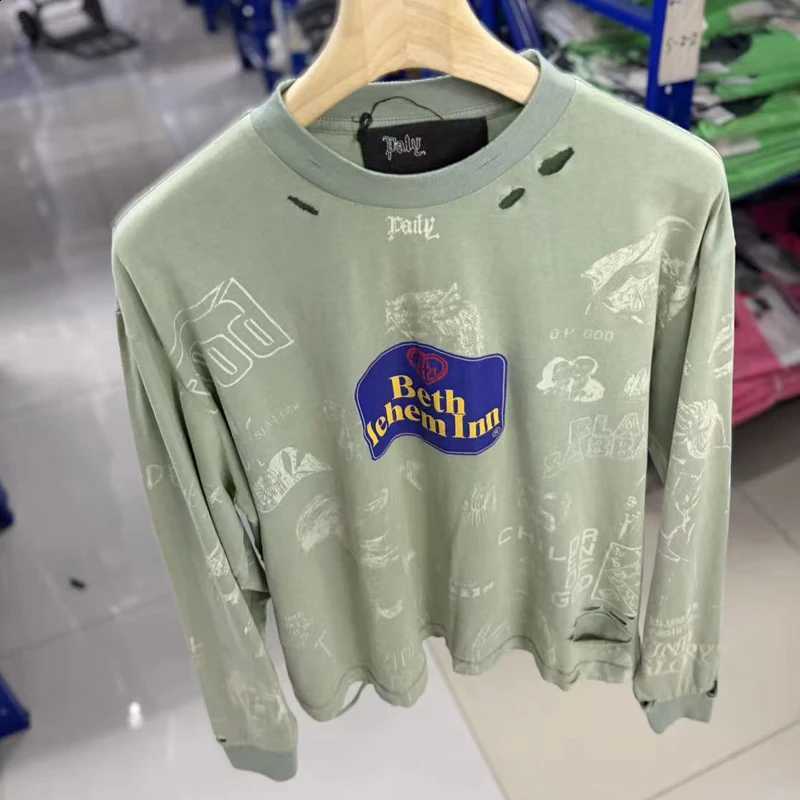 New Paly T-shirts Street Fashion Brand Graffiti Print Stylish Men Women Distressed Washed Long Sleeves Tees X260916