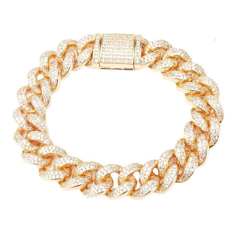 Elegant and luxurious twist chain jewelry box with full cubic zirconia embellishments, minimalist style, European and American fashion,