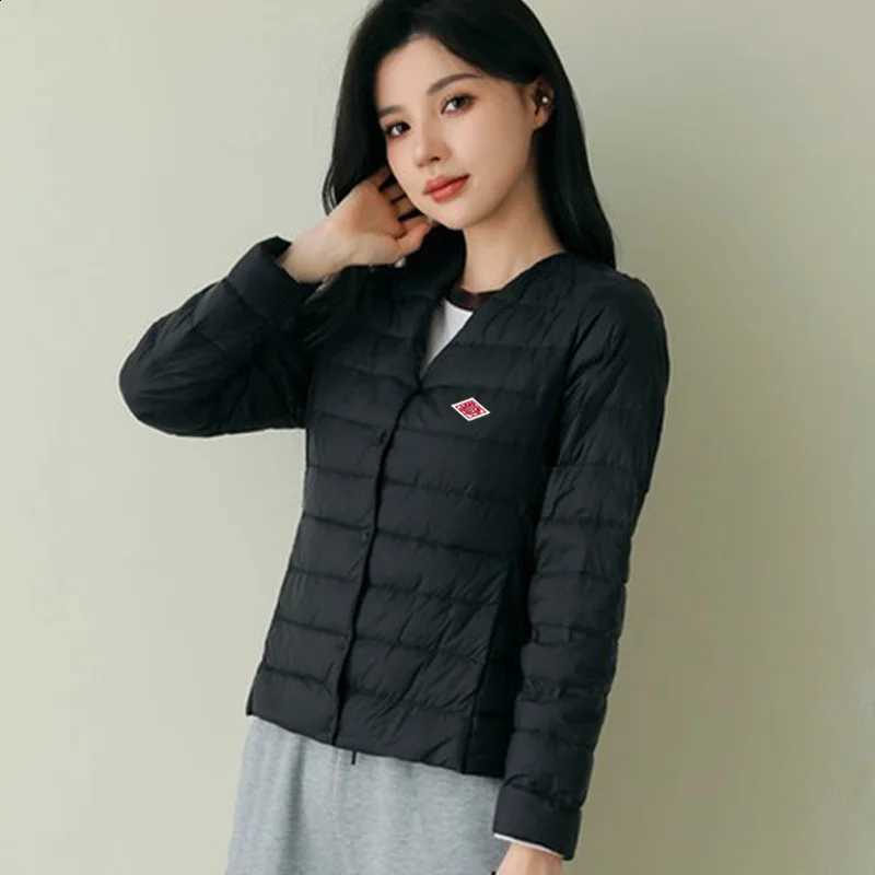 Japan Soft Lightweight Portable Solid Zip-up Hood Down Female Fashion Slim Jacket Outerwear Women Autumn and Winter Warm H260917