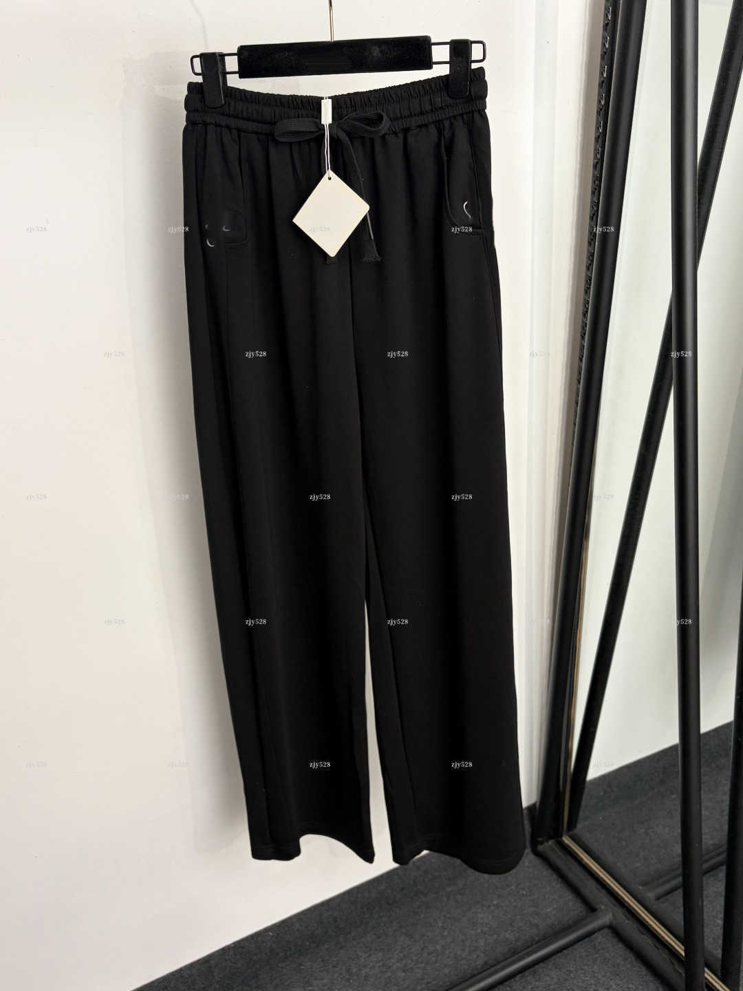 New Women Embroidered Wide Leg Sweatpants women designer clothes Elastic Drawstring Waist Loose Casual Straight Trousers With Pocket A412X09N112