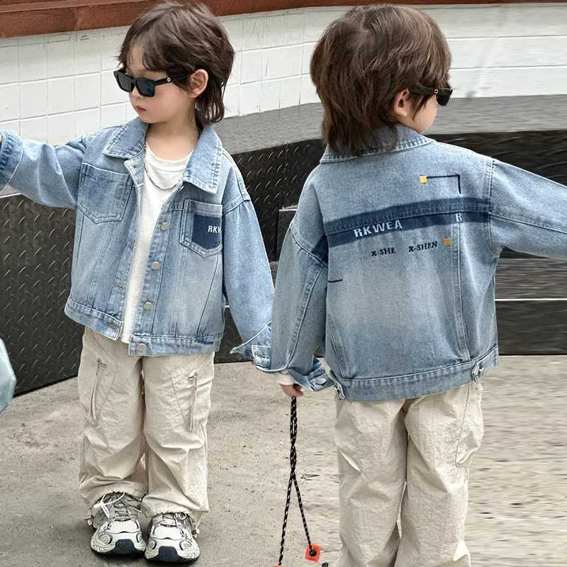 Casual Baby New Kids Denim Jacket with Pocket for Toddler Boy Classic Jeans Coat Infant Child Vintate Blue Jeans Jacket OutfitsT260916