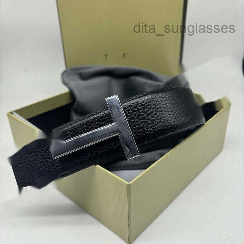 Belts 400 Designer Men Fashion Letter Luxury Famous Leather Belt Jeans Formal Black Artistic Strap 37cm Leatherclothing Accessories Big T
