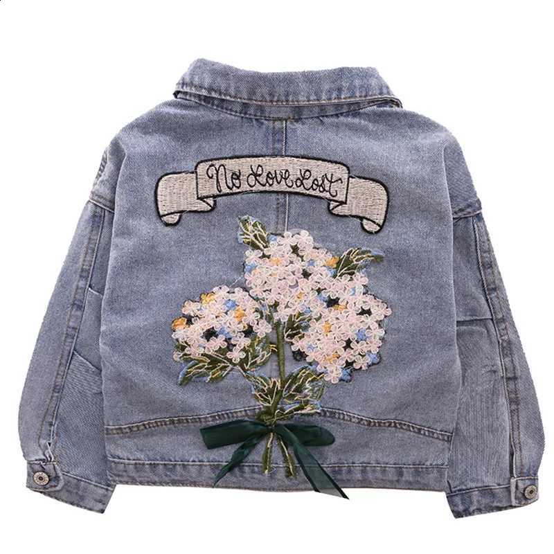 Spring Autumn 2026 Girls Lovely Comfortable Retro Flowers Jeans Coats Children Personality Fashion Turn-down Collar Denim JacketT260916