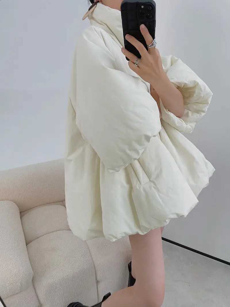 2025 Autumn Winter Parkas White Loose Style Long Coat Short Sleeve Keep Warm Women Jacket Sweet Korean H260917